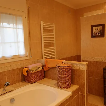 Disfrutar De Tu Casa Con Piscina Segur de Calafell
