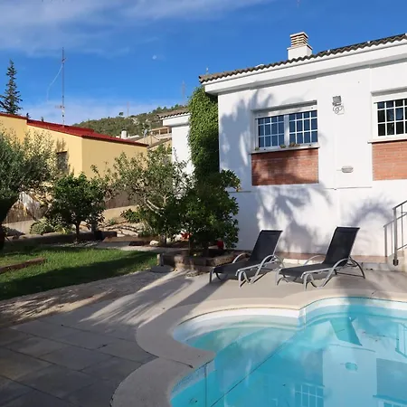 Holiday home Disfrutar De Tu Casa Con Piscina *